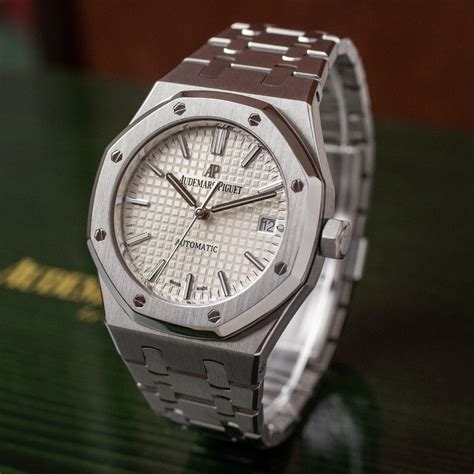 watches similar to audemars piguet|Audemars Piguet royal oak copy.